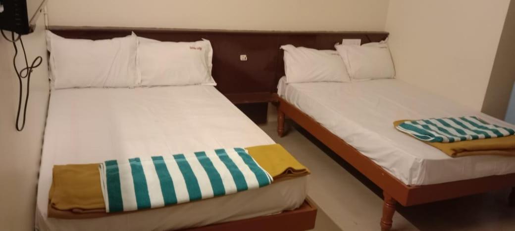 Sai Golden Rooms Tirupati Kültér fotó