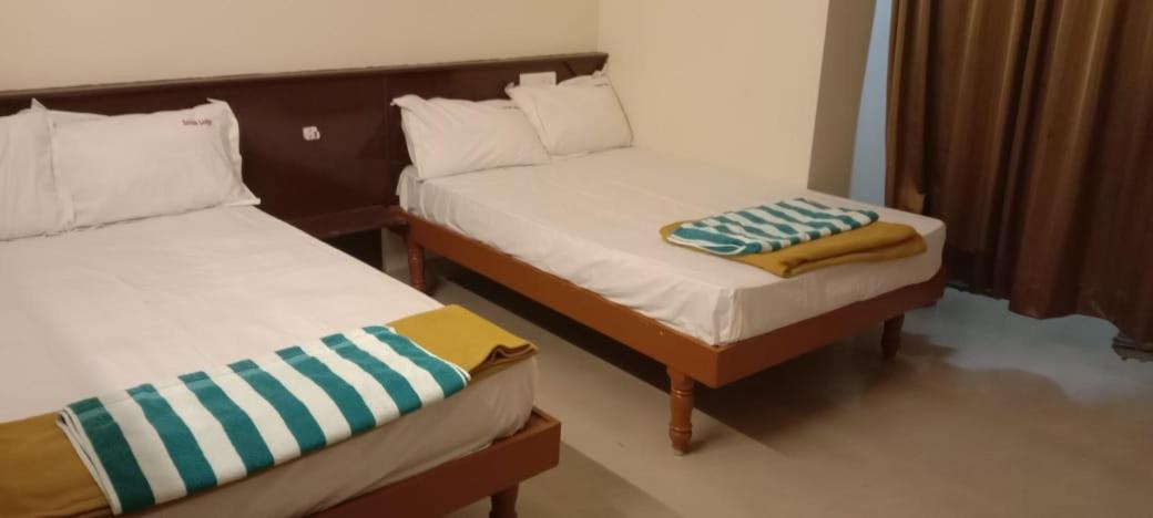 Sai Golden Rooms Tirupati Kültér fotó